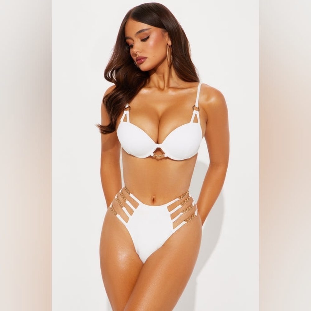 NWT Chain Embellished White Strappy Bikini Set